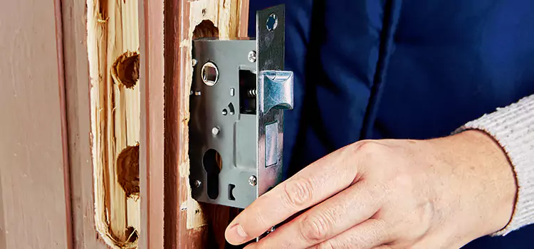 Garage Door Lock Replacement North Decatur